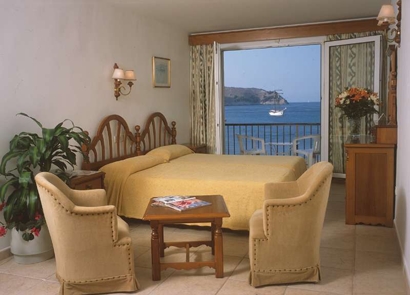 Mar Azul Pur Estil Hotel & Spa (Adults Only) Кала Ратхада Екстериор снимка